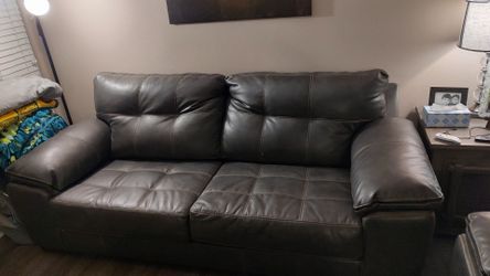 Very nice couches