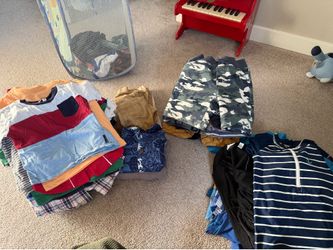 Lot of 2T toddler boys clothes