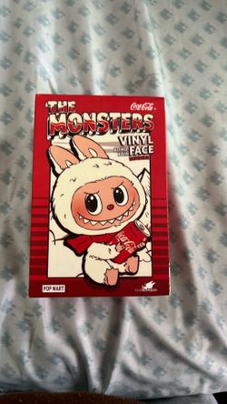 Labubu blind box