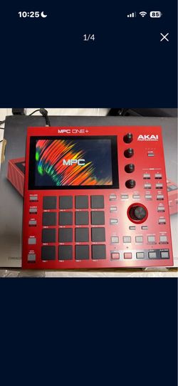 AKAI MPC One Plus.