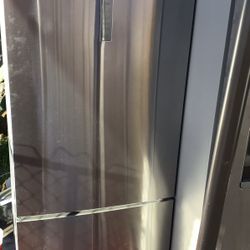 Haier Bottom Freezer Refrigerator 