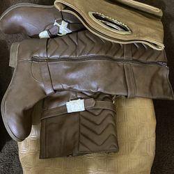 Botas Cafes  Medida 10 Y 2 Bolsas Nuevas 