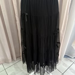 Black Plain Mesh Skirt with Bow Details