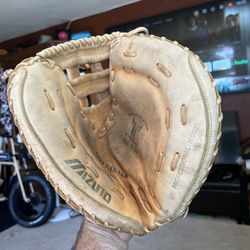Adult Softball Baseball Catchers Glove Professional Mode Mizuno  MZ C25  Max Flex Broken In