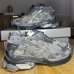 Balenciaga Runner Sneakers 