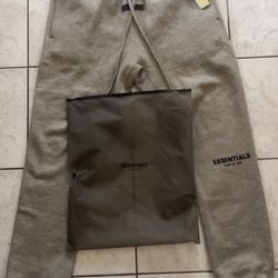  Fear Of God Essentials Sweatpants