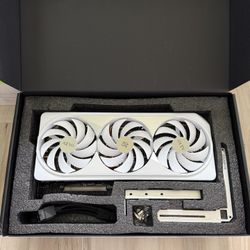 Gigabyte 4080 super AERO white