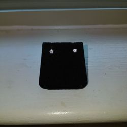 SS Diamond Earrings .30 Carat I-j Color