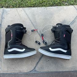 VANS  Snowboard Boots