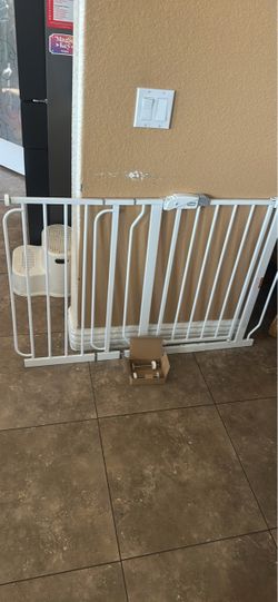 White Metal Baby Safety Gate up to 52 inch wide