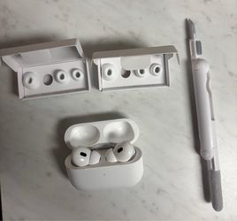 AirPods Pro 2 with MagSafe Charging Case (USB-C) with extras and Apple care +