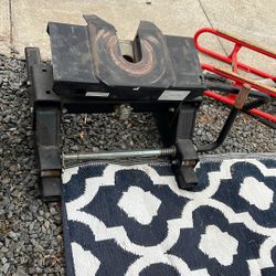 5th Wheel Hitch