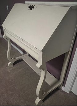 Cute Desk