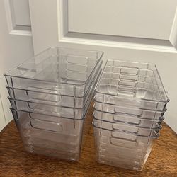 Plastic Storage Containers, 9 Pieces