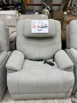Power lift recliner chair