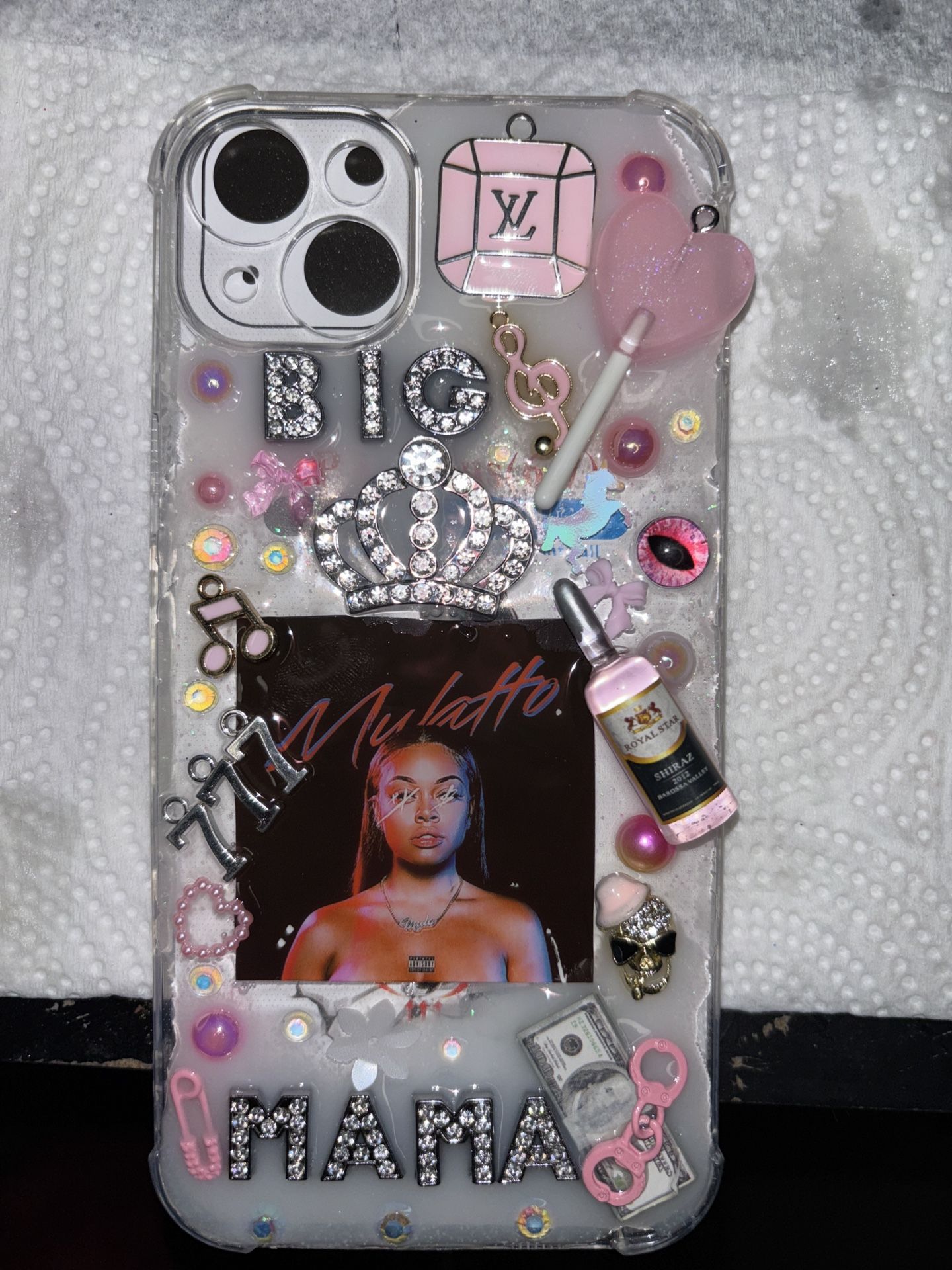 Latto iPhone 14 Plus Junked Case