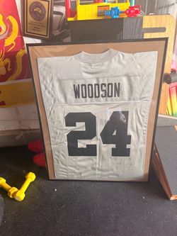 Framed Charles Woodson #24 Oakland Raiders Jersey – Raiders Wall Display
