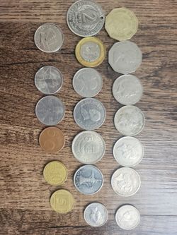 Diferents country's coins