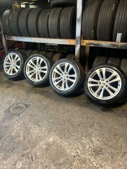 18” Nissan rims and tires