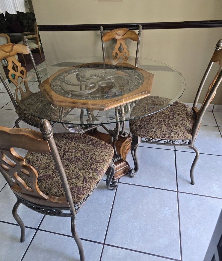 Glass Dining Table With 4 Chairs