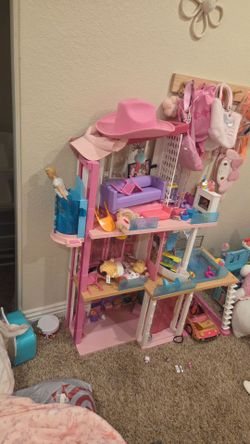 Barbie Dreamhouse