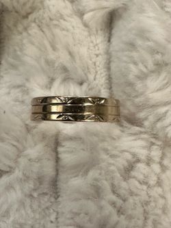 14k men’s wedding band