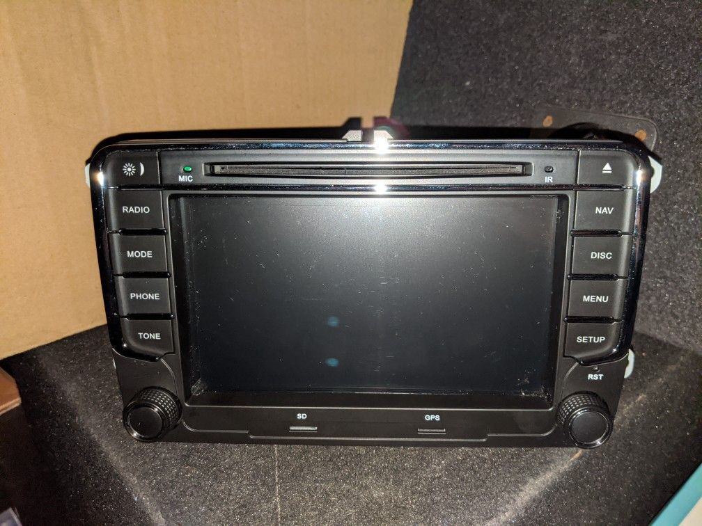 Android 8.1 Multimedia Radio Stereo System with CD / DVD Player for Volkswagen Golf