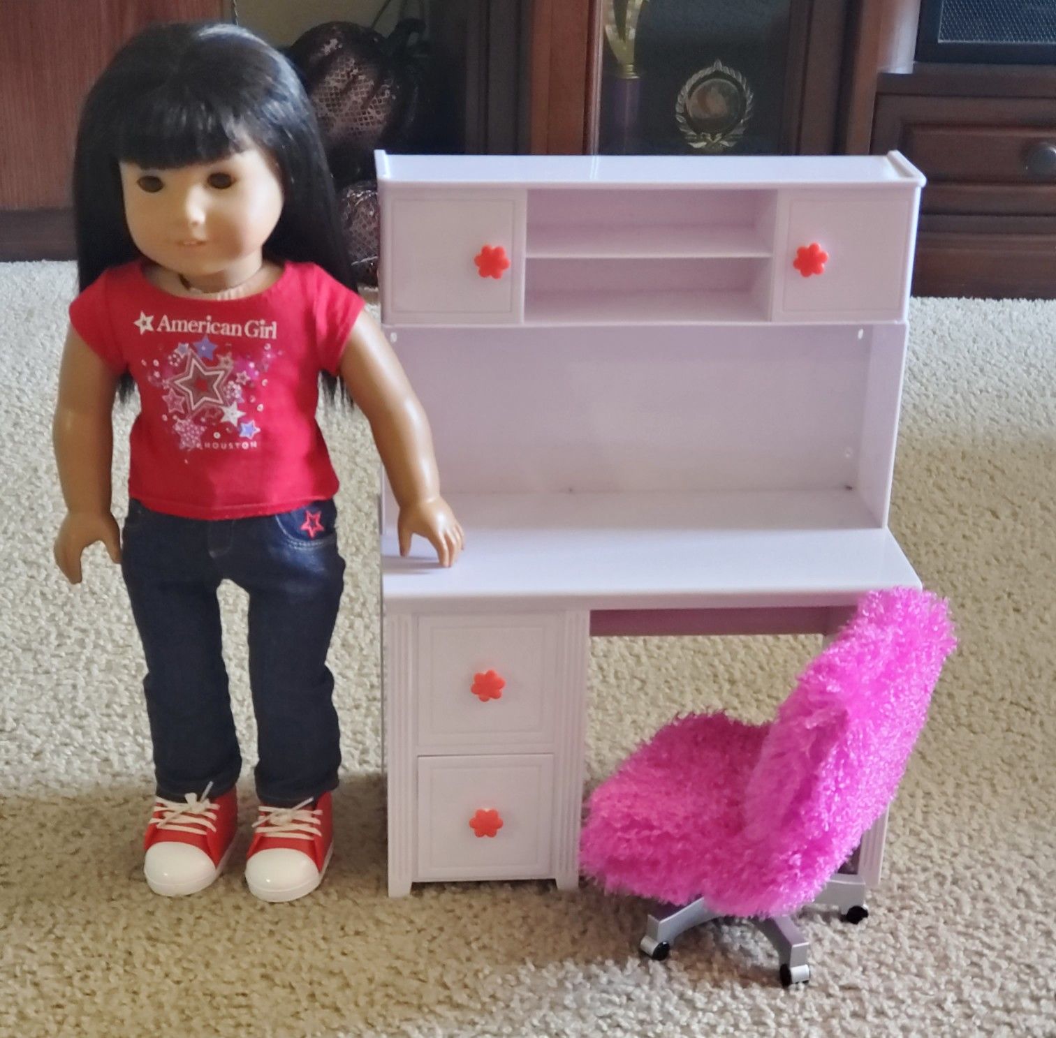 Doll desk and chair