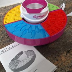 NOSTALGIA GUMMY CANDY MAKER - GOOD CONDITION 