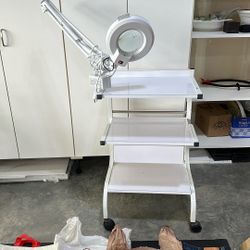 Spa Table W/ Magnifying Light