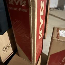 KYB Front Strut Plus Assembly -pair
