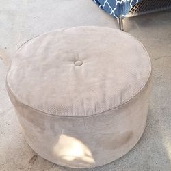 Footstool/ Ottoman 