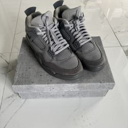 Jordan 4 “Wet Cement”