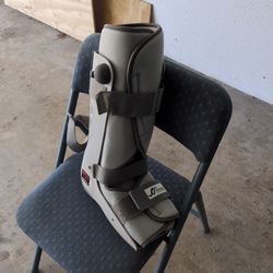 Orthopedic Boot