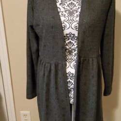 Perfectly Priscilla Gray Babydoll Cardigan Size Small 