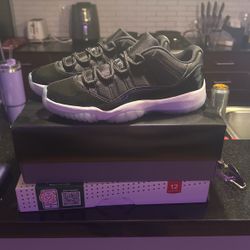 Jordan 11 Space Jams Low