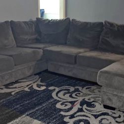 Gray Sectional, Make An Offer!