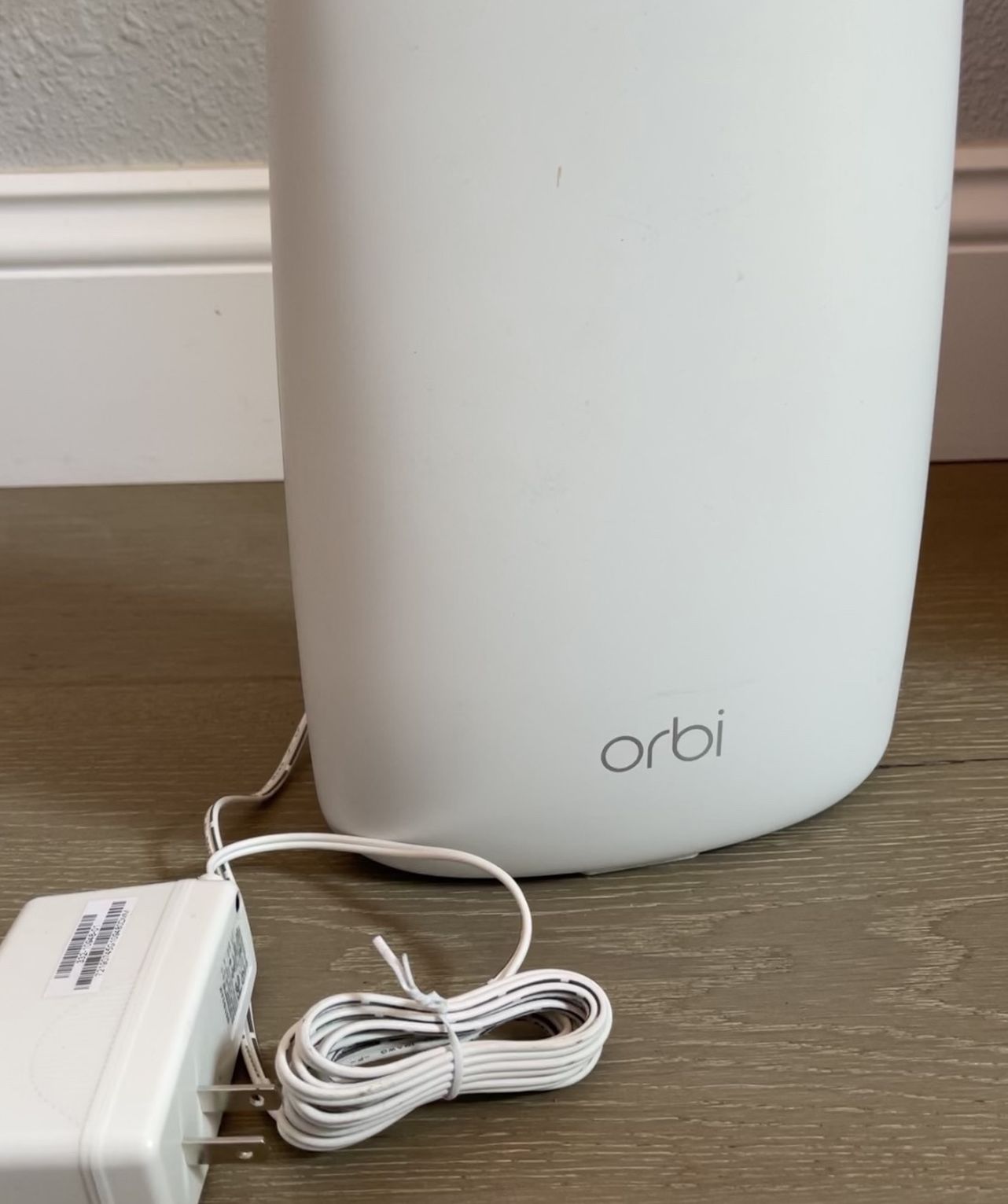 Netgear orbi Wireless router satellite (x2)