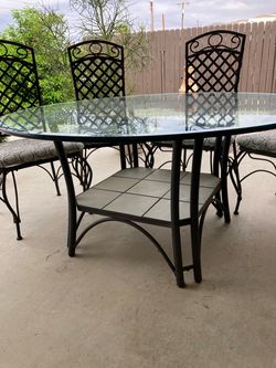 Outdoor Patio Dining Set with Glass Table MAKE OFFER