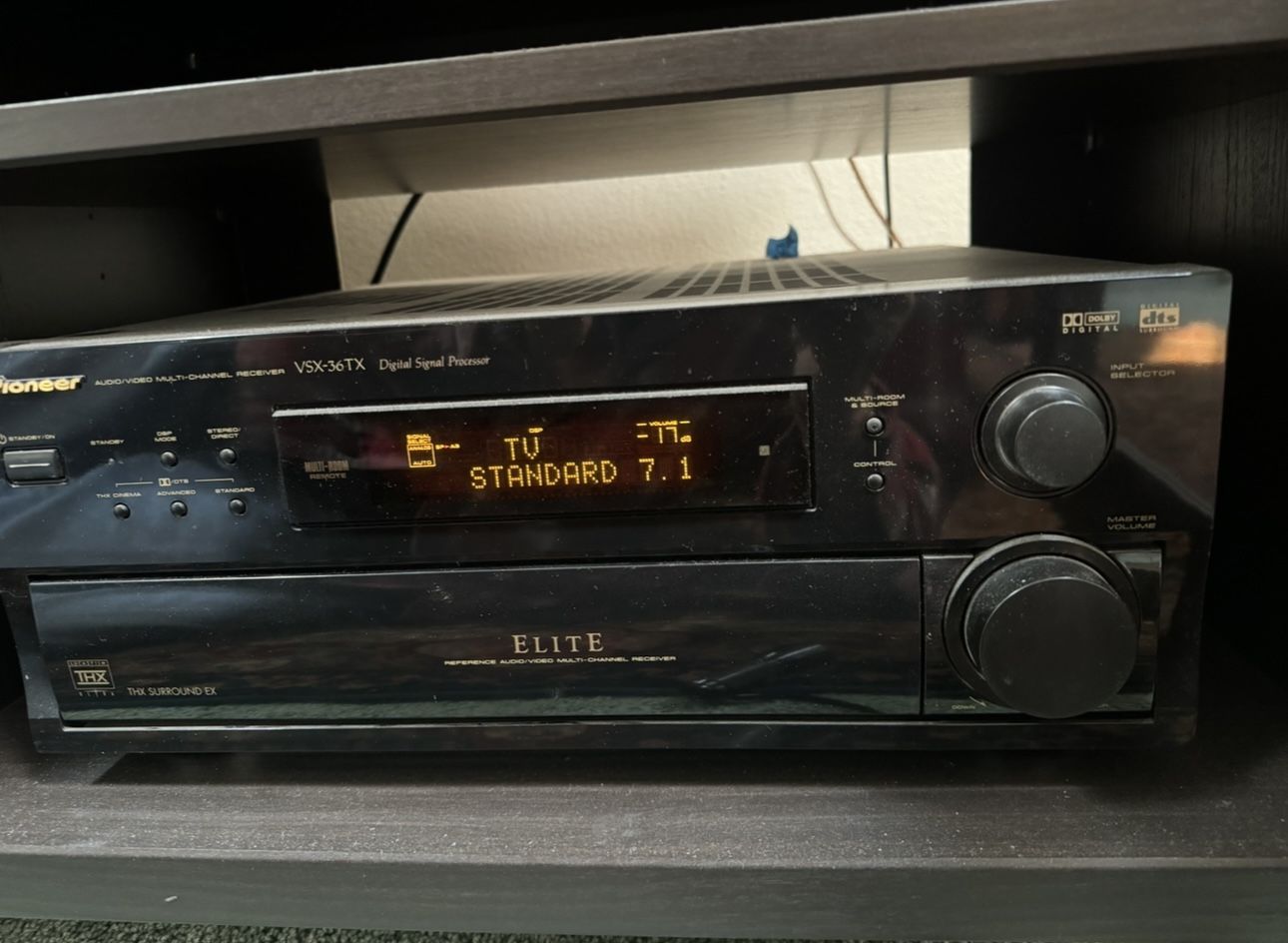 FOR SALE PIONEER ELIITE SURROUND RECEIVER VSX 36 TX
