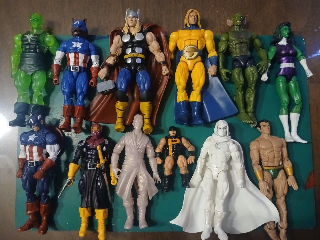 Marvel Legends Moon Knight,Captain America,thor and More Lot