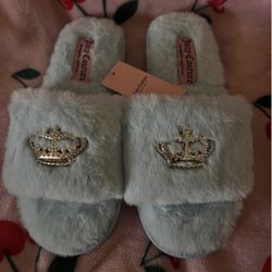 Juicy Couture Slippers 