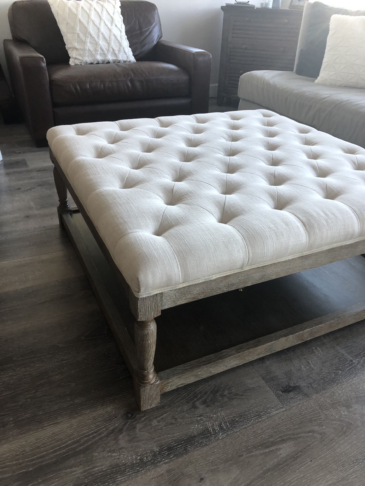 Ottoman Cocktail Table 40x40