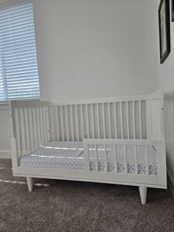 Crib with mattress