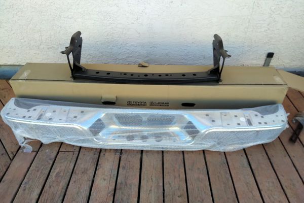 2007-2013 Toyota Tundra Bumper & Reinforcement/Mounting Frame for Sale