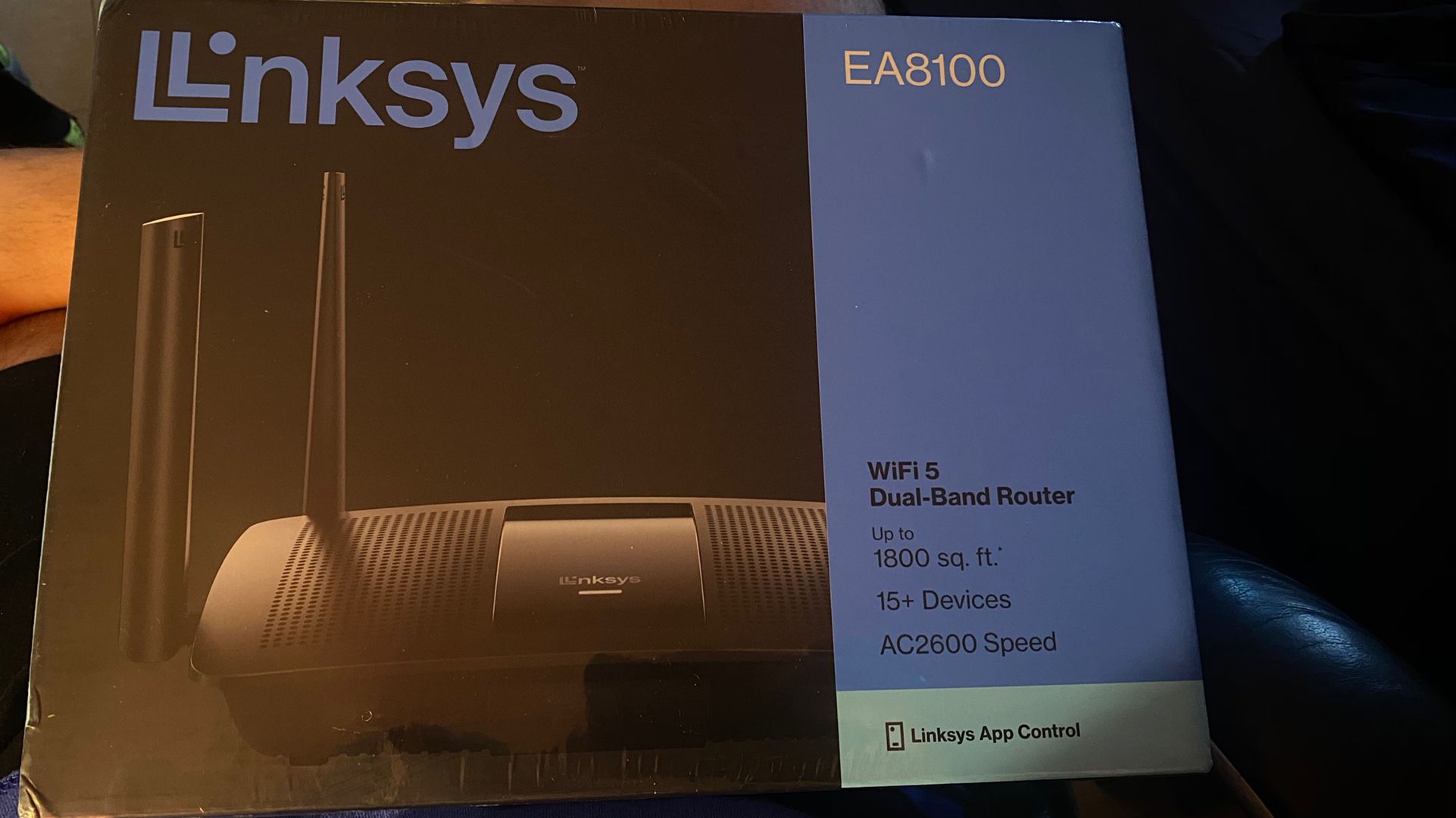 Linksys EA8100 Max-Stream AC2600 MU-MIMO Gigabit WiFi Router (EA8100)