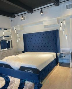 Brand new  king bed frame / Delivery available