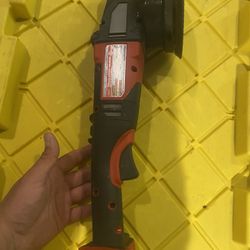 Milwaukee DA Polisher 