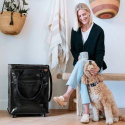 CleverMade Foldable Tote Bag on Wheels NEW