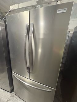 Frigidaire Gallery French Door Refrigerator